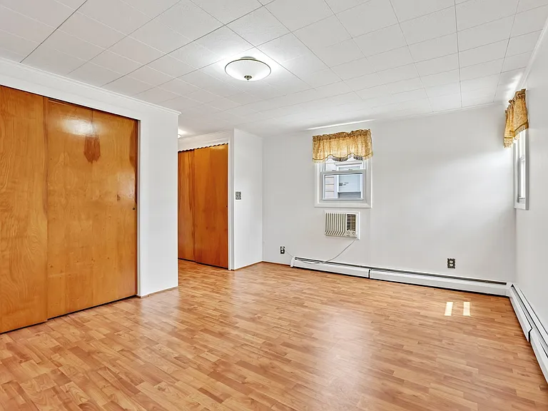 18 Patterson St — Photo 35