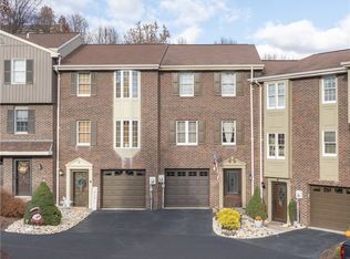 6 Hennig Dr, Pittsburgh, PA