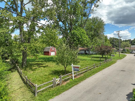 5th image of LOT 3 Elmhurst Dr