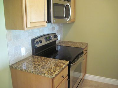 27 N Grace Ln APT 104, Columbia, MO, 65201