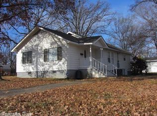 1303 W 39th St, N Little Rock, AR 72118
