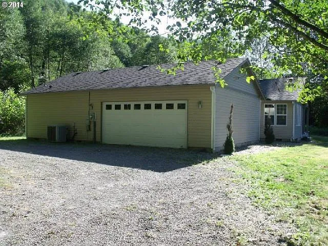137 Harvest Ln photo 1
