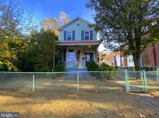 8127 Jeanes St, Philadelphia, PA 19111