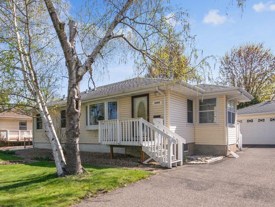 4550 Halifax Ave N, Robbinsdale, MN 55422