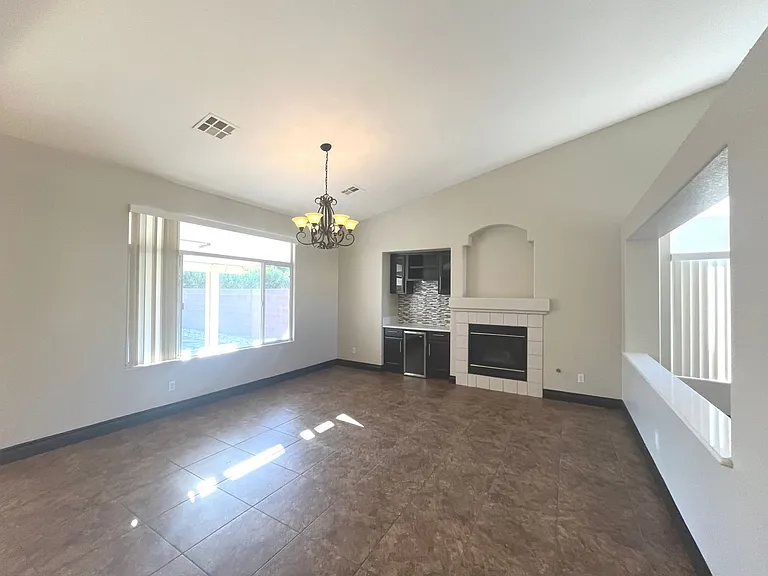 1667 Tangerine Rose Dr — Photo 16