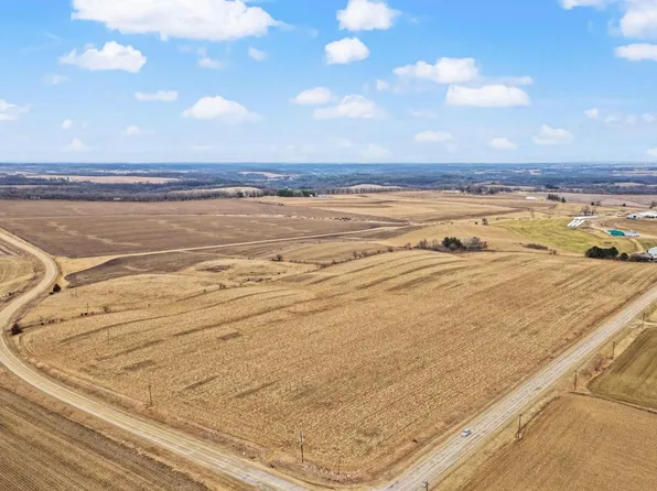 66.42 Acres north of town of Dodgeville, Dodgeville, WI 53533