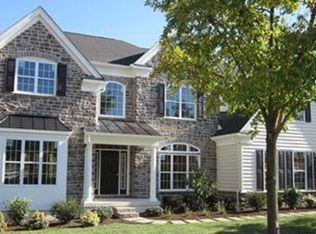 1 Pratt Ln, West Chester, PA 19382