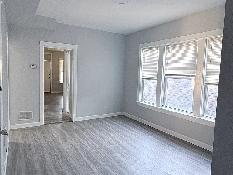 8211 S Escanaba Ave #2 — Photo 9
