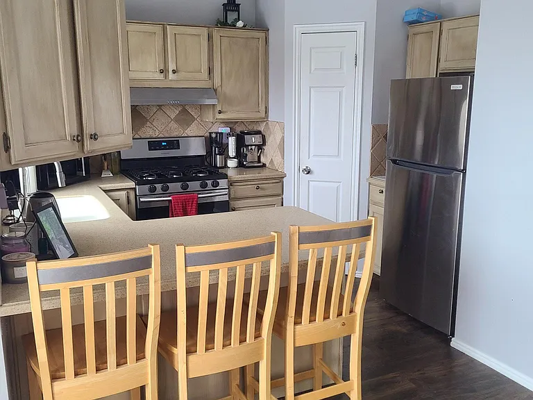397 E 3550 N — Photo 12