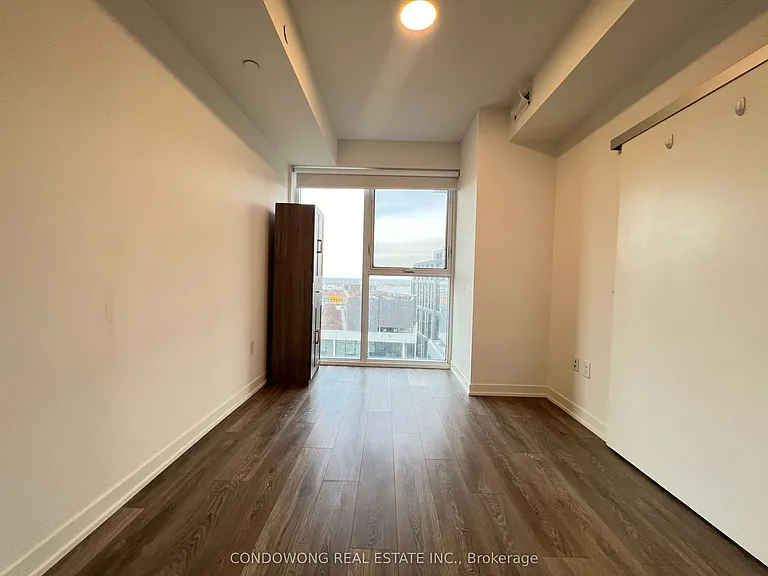 20 Richardson St #1504 — Photo 4