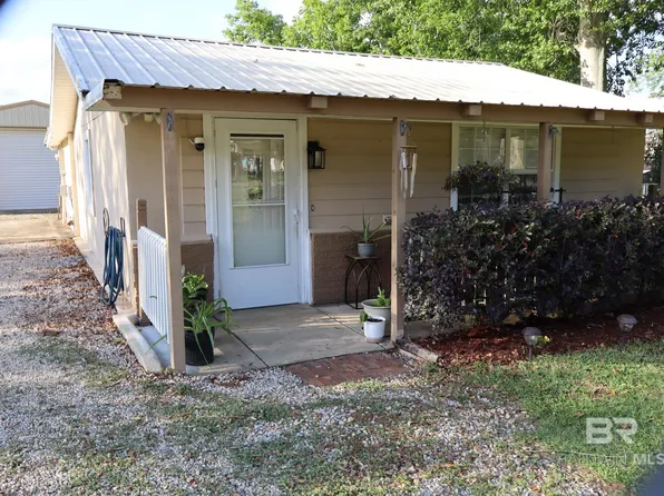18935 Hammond St, Robertsdale, AL 36567