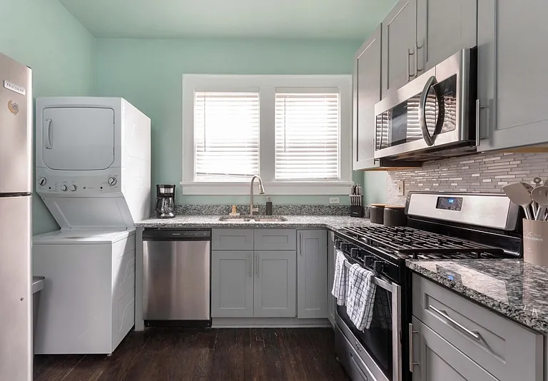 1351 Oxford Rd NE #2 — Photo 16