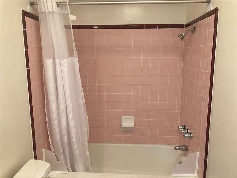 2308 S Fremont Ave — Photo 18