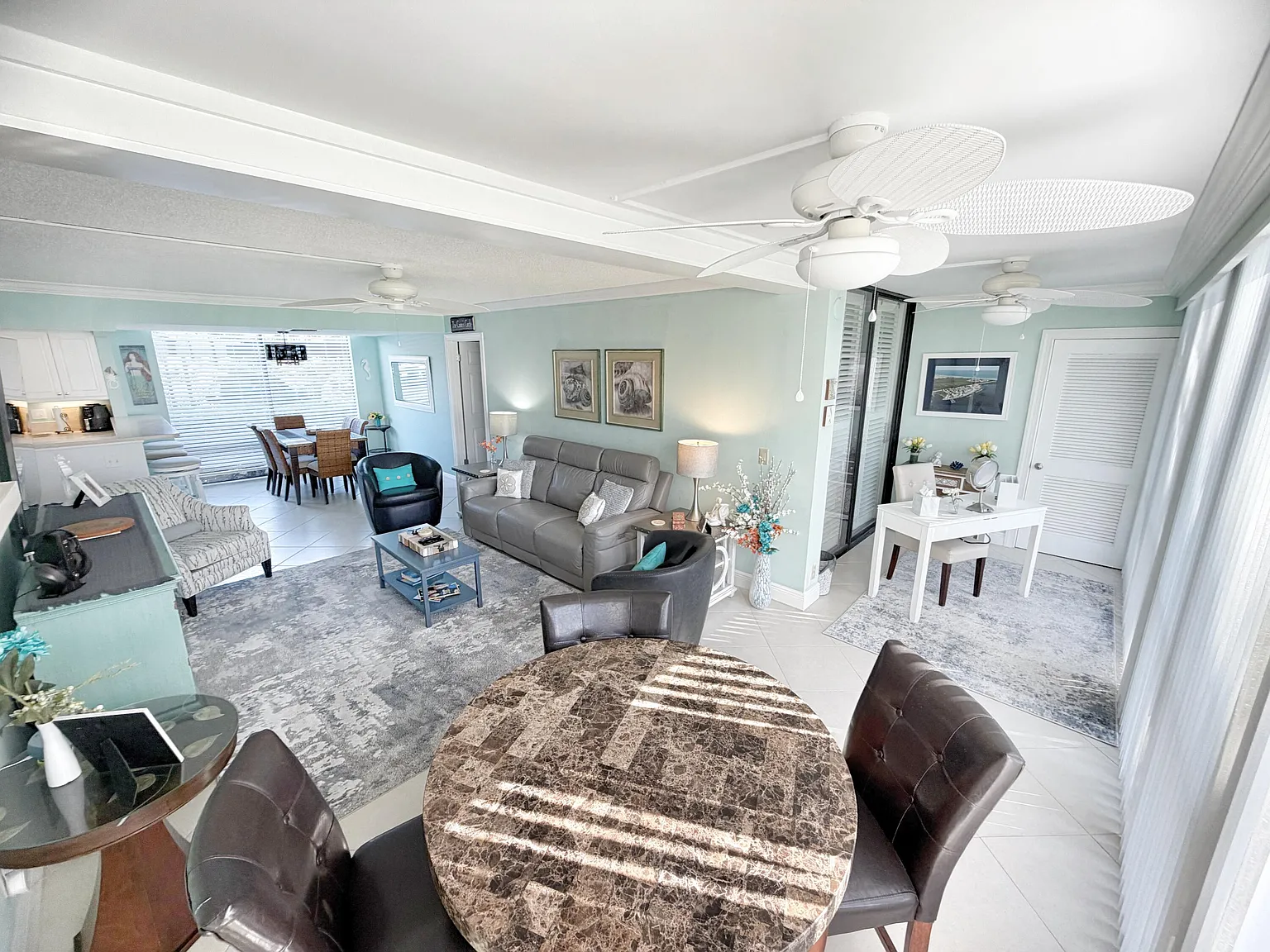 2 bed, 2.0 bath, 1211 sqft, $2,500 — Photo 3