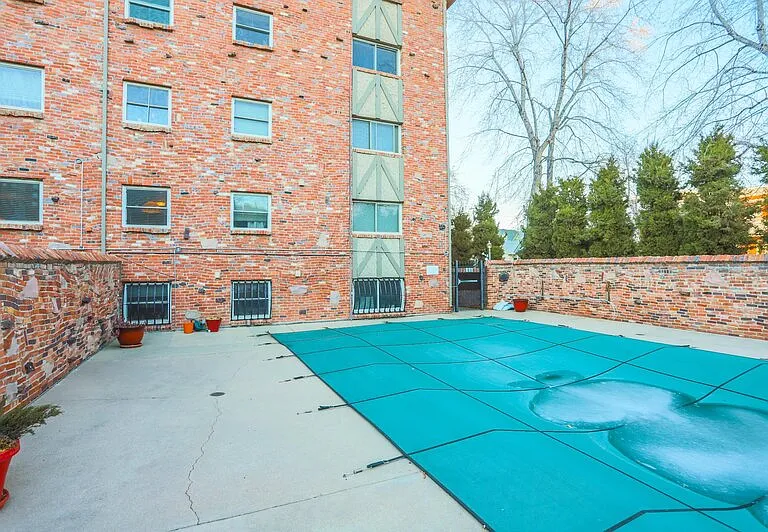 1243 N Gaylord St #204 — Photo 14