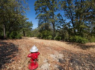 882 Palatine Ct, Redding, CA 96001