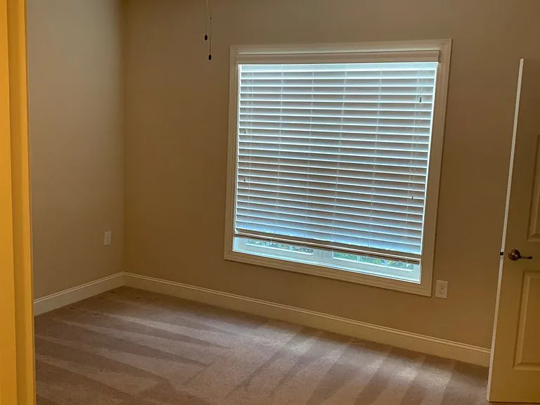 330 Gallery Dr #201 — Photo 13