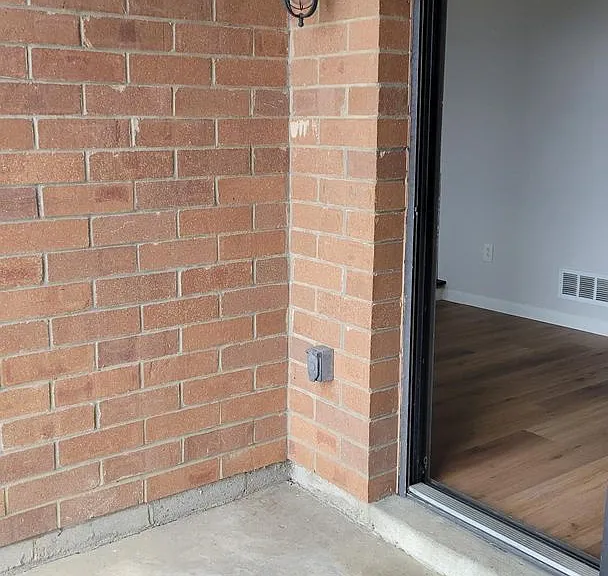 1845 Clayton Ave #110 — Photo 5