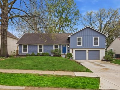 10718 W 102nd St, Overland Park, KS, 66214