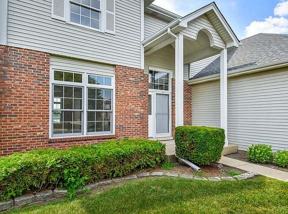 2nd image of 833 Bluestem Dr