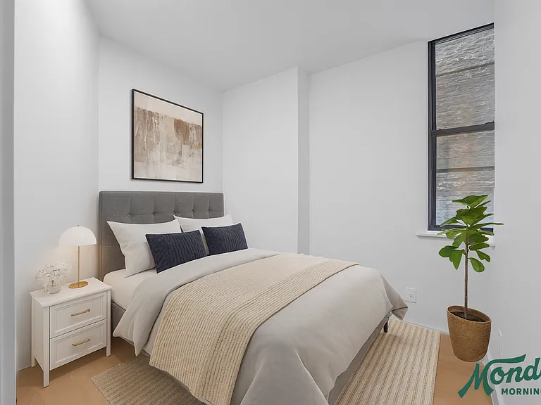 236 W 15th St #26 — Photo 8