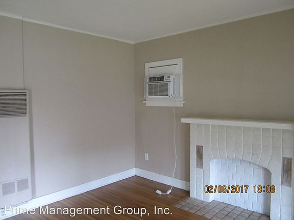 3rd image of 1716 La Senda Pl