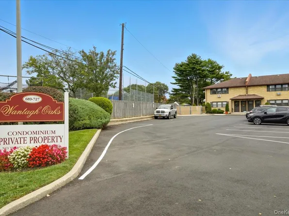 693 Wantagh Avenue, Wantagh, NY 11793