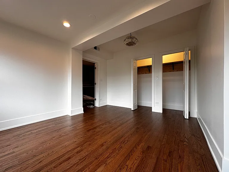 5346 W Montrose Ave #2 — Photo 9