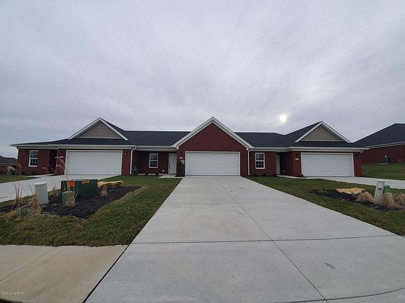 2nd image of 405 Woodlake Dr
