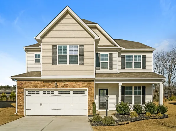 114 N Porcenna Ln, Clayton, NC 27527