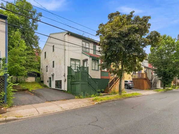 2552 Brunswick St, Halifax, NS B3K 2Z6