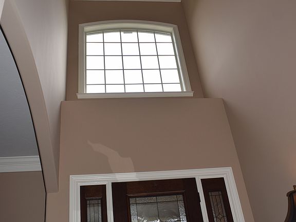 4th image of 765 Peppervine Ave