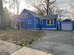 5810 Mount Vernon Dr, Alexandria, VA 22303