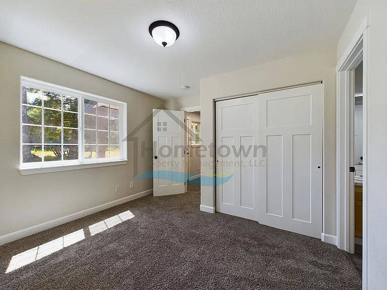 32 Countryside Ln — Photo 38