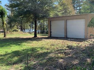 154 Glacier Dr, Livingston, TX 77351