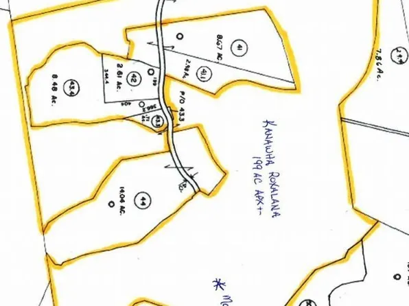 1379 Loudendale Ln, Charleston, WV 25304