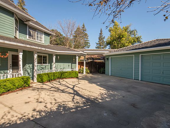 5th image of 3900 W Allen Court