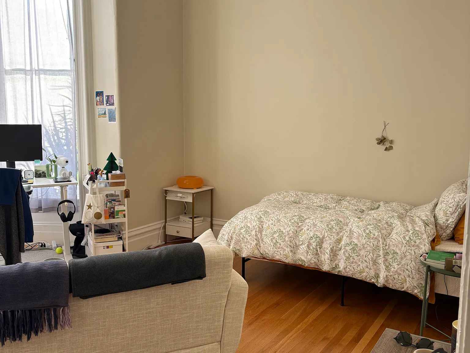 Studio, 450 sqft, $2,895 — Photo 2