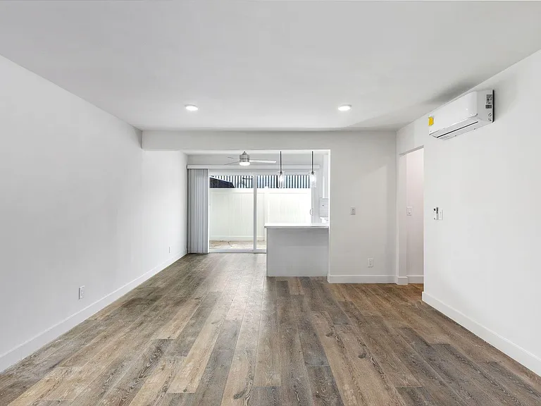 3828 W 226th St — Photo 12