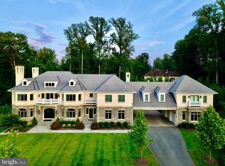 1039 Aziza Ct, Great Falls, VA 22066