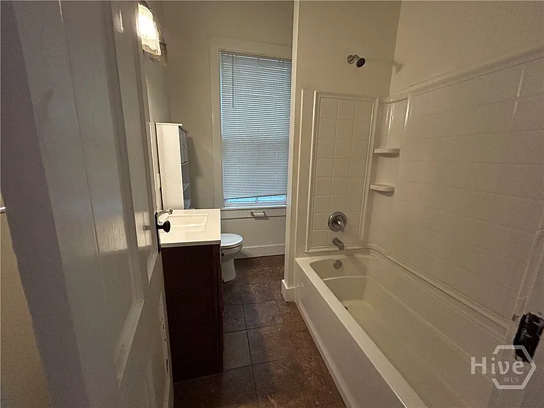 816 Drayton St #1B — Photo 9