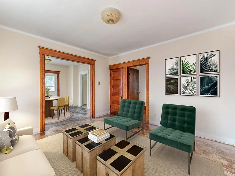 507 N Sycamore St — Photo 2