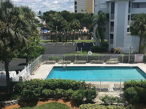 2nd image of 4561 Bay Beach Ln APT 261