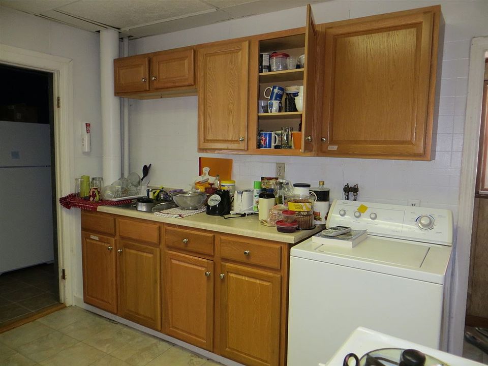 2nd image of 38 Farm St