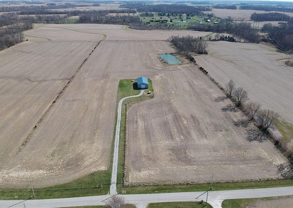 1st image of 7000 W County Road 700 S