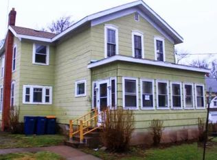 16 Park Pl, Lockport, NY 14094