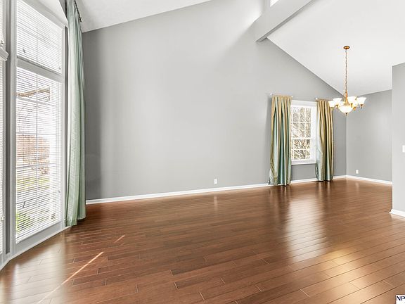 5th image of 1405 S 172nd St