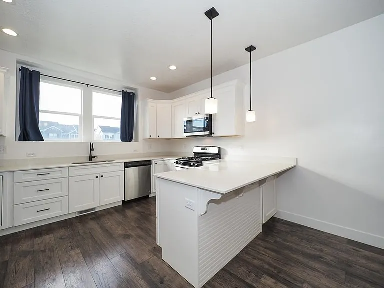 3659 W 1650 N #BASEMENT MASTER — Photo 2