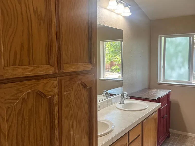 7250 Tahoe Ln — Photo 13