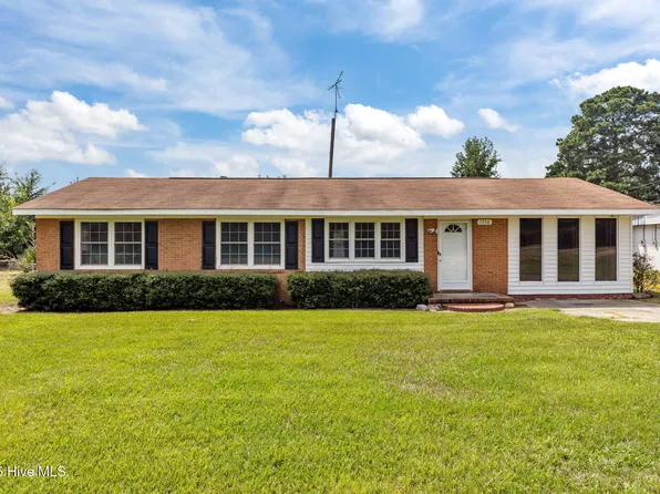 1334 Alamac Road, Lumberton, NC 28358